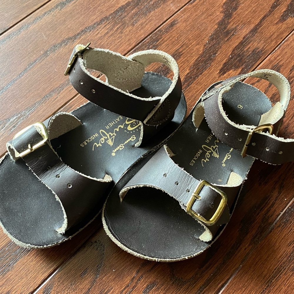 Sun Sans Sandals